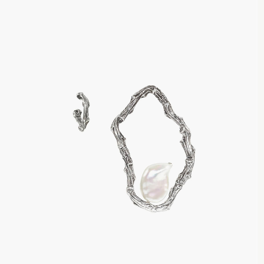 Brindille Medium Pearl Mismatched Earrings